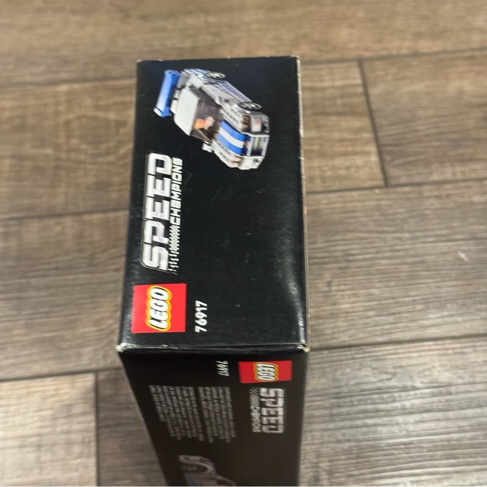 LEGO SPEED CHAMPIONS (76917) 2 Fast 2 Furious Nissan Skyline GT-R (R34) - NEW - Picture 8 of 8